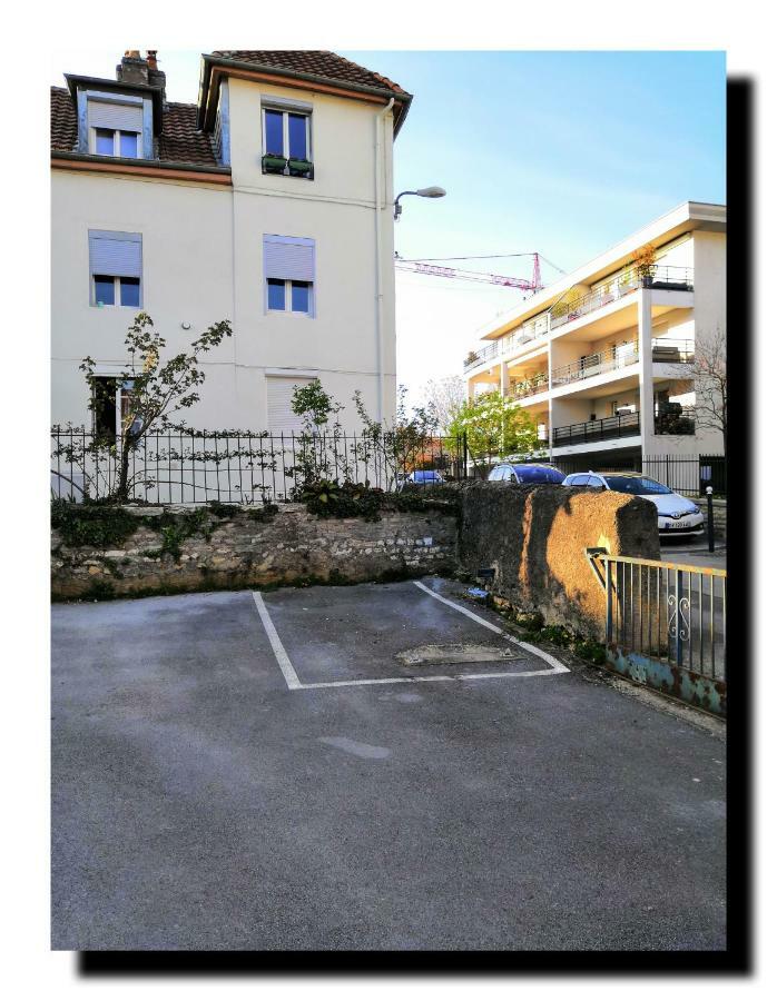 Bnbesak La Gare Viotte ブザンソン エクステリア 写真